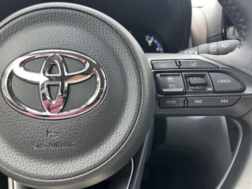 Toyota Yaris Cross 1.5 Hybrid Executive 4X4 | Navigatie | Stoel- + stuurverwarming | Parkeersensoren | Dode hoek waa... ActivLease financial lease