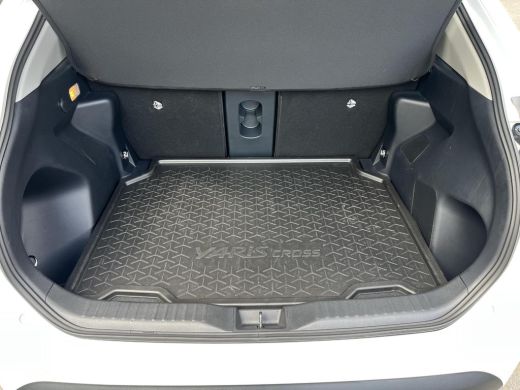 Toyota Yaris Cross 1.5 Hybrid Executive 4X4 | Navigatie | Stoel- + stuurverwarming | Parkeersensoren | Dode hoek waa... ActivLease financial lease