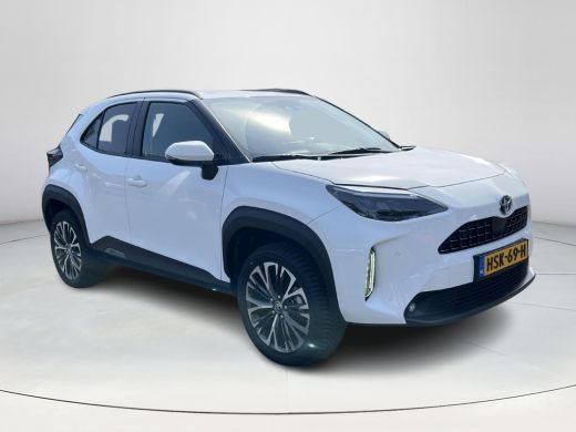 Toyota Yaris Cross 1.5 Hybrid Executive 4X4 | Navigatie | Stoel- + stuurverwarming | Parkeersensoren | Dode hoek waa... ActivLease financial lease