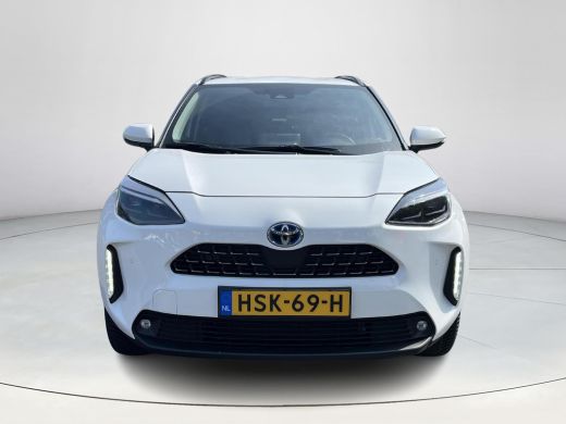 Toyota Yaris Cross 1.5 Hybrid Executive 4X4 | Navigatie | Stoel- + stuurverwarming | Parkeersensoren | Dode hoek waa... ActivLease financial lease