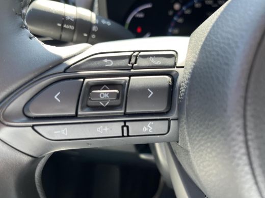 Toyota Yaris Cross 1.5 Hybrid Executive | All-in prijs | Navigatie | stoelverwarming ActivLease financial lease