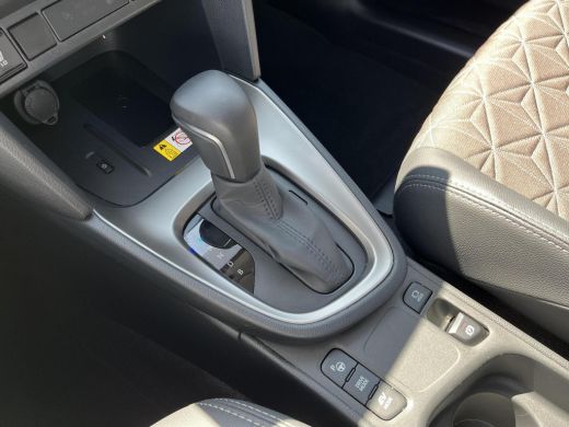 Toyota Yaris Cross 1.5 Hybrid Executive | All-in prijs | Navigatie | stoelverwarming ActivLease financial lease