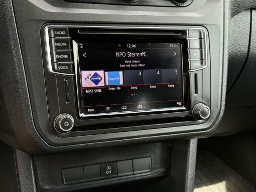 Volkswagen Caddy 1.4 TSI AUTOMAAT / BENZINE !! / BPM VRIJ / 1e EIG. / TREKHAAK / AIRCO / CRUISE / NAVI ActivLease financial lease