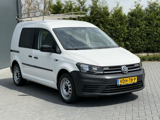 Volkswagen Caddy 1.4 TSI AUTOMAAT / BENZINE !! / BPM VRIJ / 1e EIG. / TREKHAAK / AIRCO / CRUISE / NAVI ActivLease financial lease