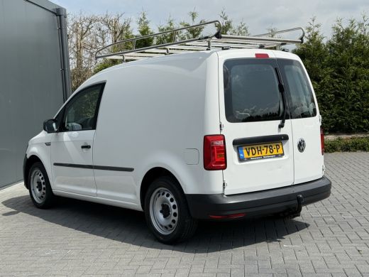 Volkswagen Caddy 1.4 TSI AUTOMAAT / BENZINE !! / BPM VRIJ / 1e EIG. / TREKHAAK / AIRCO / CRUISE / NAVI ActivLease financial lease