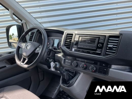Volkswagen Crafter 35 2.0TDI 141PK L4H3 Trendline Imperiaal Ladderlift Airco Trekhaak Kasten ActivLease financial lease