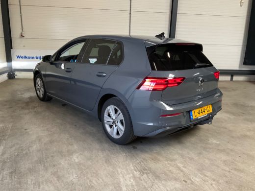 Volkswagen Golf 1.5 TSI 130 pk Life Business | Apple Carplay/Android Auto|telefoonintegratie premium | Buitenspie... ActivLease financial lease