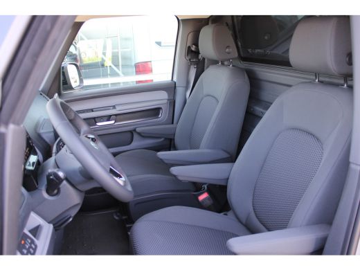 Volkswagen ID. Buzz Cargo Cargo Bulli Edition | 79 kWh | 286 pk | Trekhaak | Achterklep | 360° camera | IQ.LIGHT Koplampen ... ActivLease financial lease