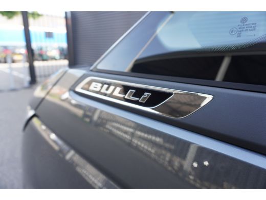 Volkswagen Multivan 1.5 eHybrid L2 Bulli Edition 4-Motion 1.5 eHybrid L2 Bulli Edition 4-Motion, IQ Light koplampen, ... ActivLease financial lease