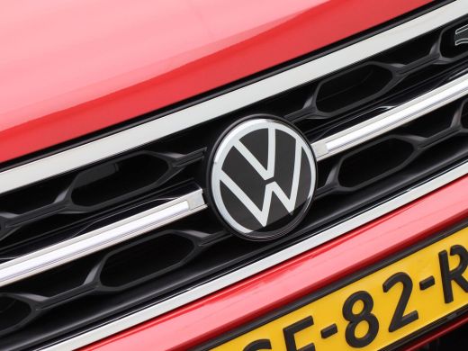 Volkswagen T-Roc 1.5 TSi 150 Pk Automaat R-Line Business | Adaptive Cruise | CarPlay | Navigatie | Bluetooth | Nav... ActivLease financial lease