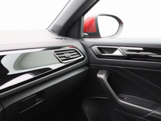 Volkswagen T-Roc 1.5 TSi 150 Pk Automaat R-Line Business | Adaptive Cruise | CarPlay | Navigatie | Bluetooth | Nav... ActivLease financial lease