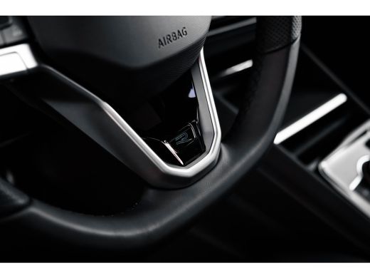 Volkswagen Tayron 1.5 eHybrid R-Line Edition | 360 camera | iQ Light | Multimedia Pakket Plus | Design Pakket | Ass... ActivLease financial lease