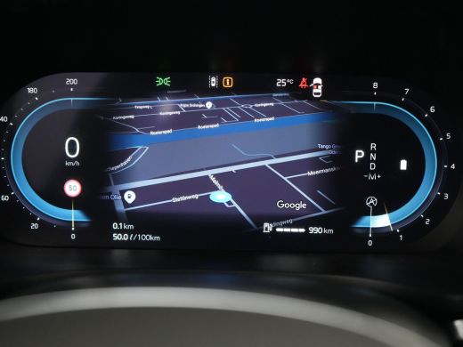 Volvo  V60 2.0 B3 Essential Edition | Trekhaak | Adaptive Cruise | BLIS | Stoel- & stuurwielverwarming | 18"... ActivLease financial lease