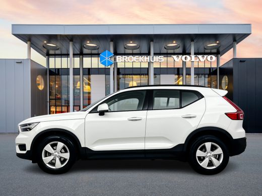 Volvo  XC40 T2 Momentum Core | 17' | Automaat | Navi | Carplay | Voorruitverwarming | Parkeersensoren | Elekt... ActivLease financial lease