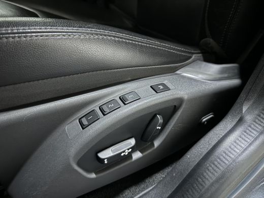 Volvo  XC60 2.4 D5 AWD Grijskenteken Pano Leer ACC Memory Trekh. ActivLease financial lease