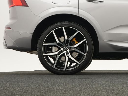 Volvo  XC60 T8 AWD Polestar Engineered | 22" | Bowers & Wilkins | Head-Up | 360° Camera | Panoramadak | Black... ActivLease financial lease