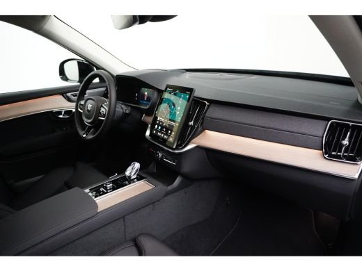 Volvo  XC90 T8 Ultra Dark Nieuw Model! | Pano | HUD | BLIS | ActivLease financial lease