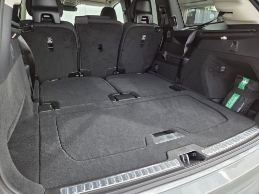 Volvo  XC90 T8 Ultra Dark Nieuw Model! | Pano | HUD | BLIS | ActivLease financial lease