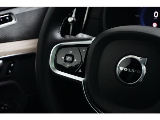Volvo  XC90 T8 Ultra Dark Nieuw Model! | Pano | HUD | BLIS | ActivLease financial lease