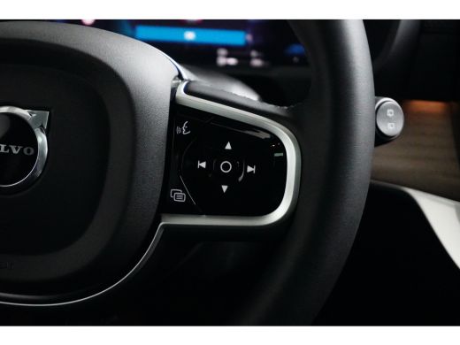 Volvo  XC90 T8 Ultra Dark Facelift! | NieuweAuto! | Pano | HUD | BLIS | ActivLease financial lease