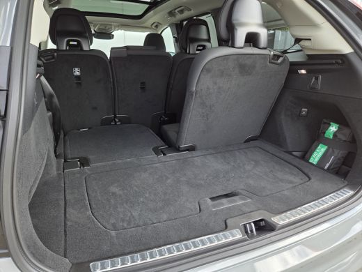 Volvo  XC90 T8 Ultra Dark Nieuw Model! | Pano | HUD | BLIS | ActivLease financial lease