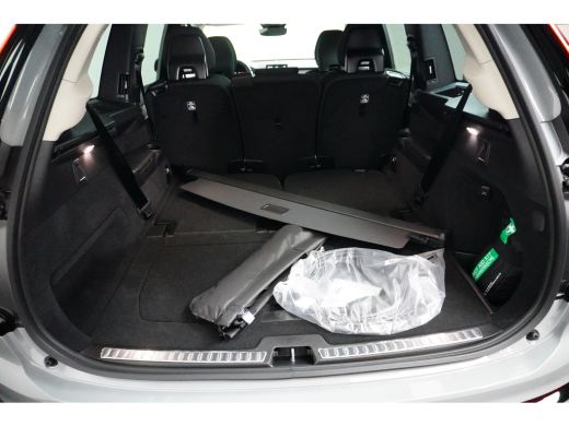 Volvo  XC90 T8 Ultra Dark Nieuw Model! | Pano | HUD | BLIS | ActivLease financial lease