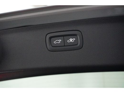 Volvo  XC90 T8 Ultra Dark Facelift! | NieuweAuto! | Pano | HUD | BLIS | ActivLease financial lease