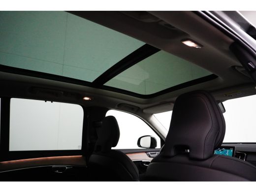 Volvo  XC90 T8 Ultra Dark Nieuw Model! | Pano | HUD | BLIS | ActivLease financial lease