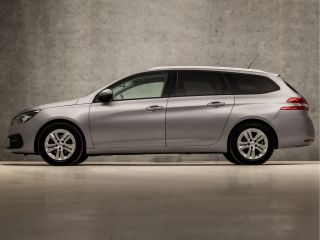 Peugeot 308 SW 1.2 PureTech Sport (PANORAMADAK, APPLE CARPLAY, GROOT NAVI, PARKEERSENSOREN, SPORTSTOELEN, GET...