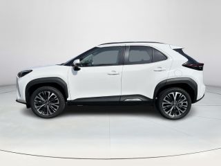 Toyota Yaris Cross 1.5 Hybrid Executive 4X4 | Navigatie | Stoel- + stuurverwarming | Parkeersensoren | Dode hoek waa...