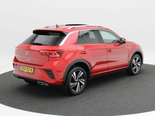 Volkswagen T-Roc 1.5 TSi 150 Pk Automaat R-Line Business | Adaptive Cruise | CarPlay | Navigatie | Bluetooth | Nav...