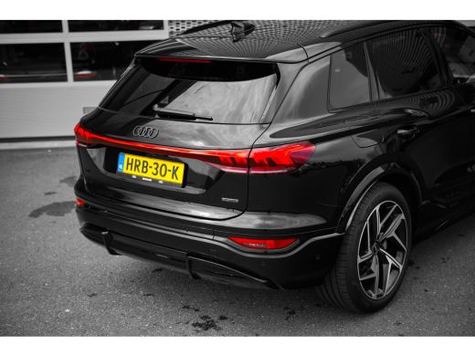 Audi Q6 e-tron S edition 100 kWh 387pk | Panoramadak | Tech Pro | Trekhaak | Luchtvering | 21" ActivLease financial lease