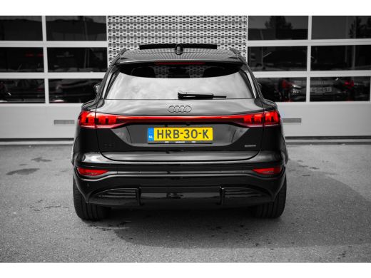 Audi Q6 e-tron S edition 100 kWh 387pk | Panoramadak | Tech Pro | Trekhaak | Luchtvering | 21" ActivLease financial lease