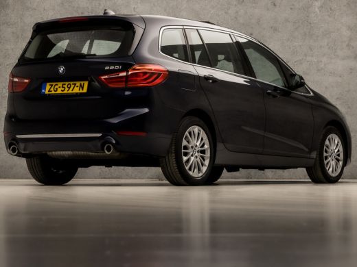 BMW 2 Serie Gran Tourer 220i Executive Sportline 192Pk Automaat (PANORAMADAK, GROOT NAVI, HEAD-UP DISPLAY, LE... ActivLease financial lease