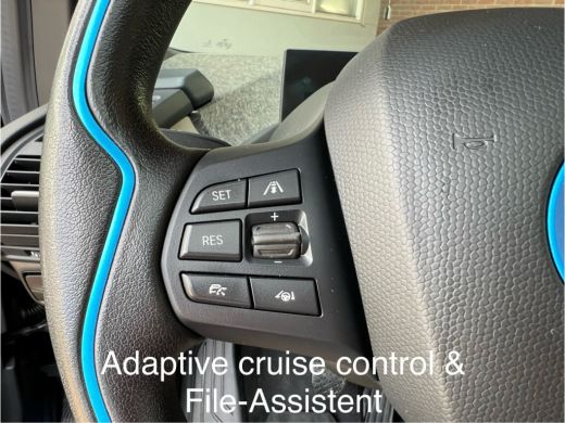 BMW i3 Executive 120Ah 42 kWh/Sunroof/Adaptive/Camera/W-pomp/20"/3-fase ActivLease financial lease