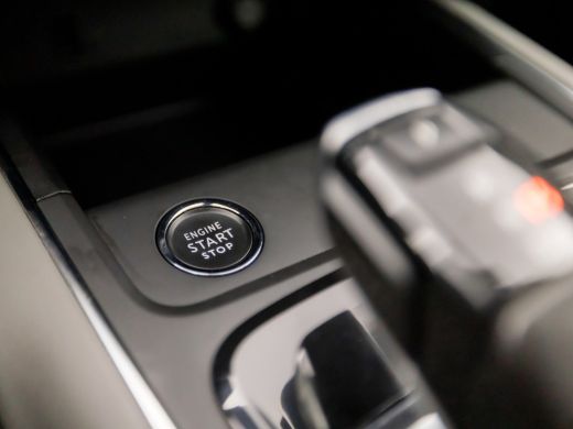 Citroën C5 Aircross 1.6 Plug-in Hybrid Shine 225Pk Automaat (APPLE CARPLAY, GROOT NAVI, 360 CAMERA, ADAPTIVE CRUISE, ... ActivLease financial lease