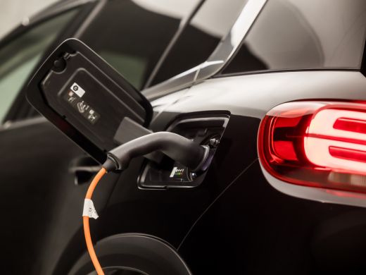 Citroën C5 Aircross 1.6 Plug-in Hybrid Shine 225Pk Automaat (APPLE CARPLAY, GROOT NAVI, 360 CAMERA, ADAPTIVE CRUISE, ... ActivLease financial lease