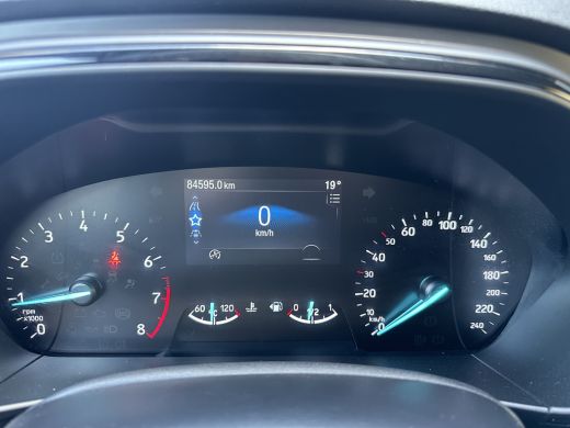 Ford Focus 1.0 125PK ST Line | STOEL-, STUUR- EN VOORRUITVERWARMING| NAVIGATIE| PARKEERSENSOREN V+A| CRUISE ... ActivLease financial lease