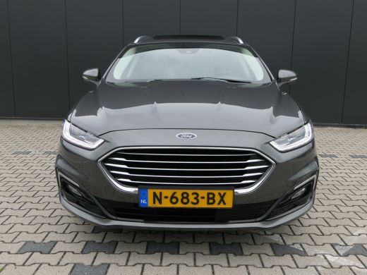 Ford Mondeo Wagon 2.0 IVCT HEV Titanium | Panoramadak | Leder | Adaptive Cruise | BLIS | Sony Audio | Massage... ActivLease financial lease