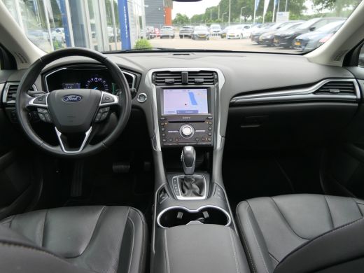 Ford Mondeo Wagon 2.0 IVCT HEV Titanium | Panoramadak | Leder | Adaptive Cruise | BLIS | Sony Audio | Massage... ActivLease financial lease