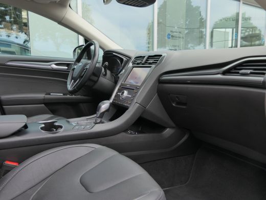Ford Mondeo Wagon 2.0 IVCT HEV Titanium | Panoramadak | Leder | Adaptive Cruise | BLIS | Sony Audio | Massage... ActivLease financial lease