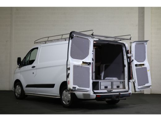 Ford Transit Custom 2.0 TDci L1 H1 Airco Navigatie Inrichting Imperiaal ActivLease financial lease