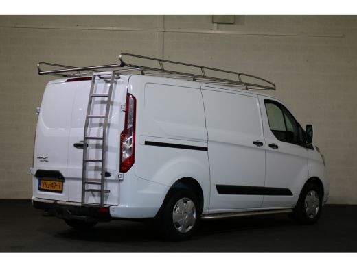 Ford Transit Custom 2.0 TDci L1 H1 Airco Navigatie Inrichting Imperiaal ActivLease financial lease