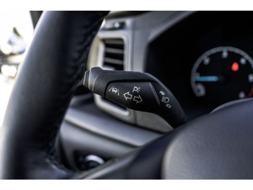 Ford Transit Custom 280 TDCI | 130PK | Camera | LED | Apple CarPlay | Navi | Cruise | Airco | PDC | Euro 6 ActivLease financial lease