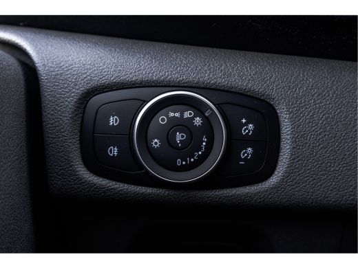 Ford Transit Custom 280 TDCI | 130PK | Camera | LED | Apple CarPlay | Navi | Cruise | Airco | PDC | Euro 6 ActivLease financial lease