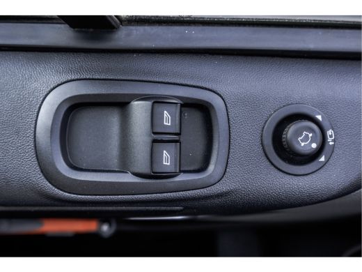 Ford Transit Custom 280 TDCI | 130PK | Camera | LED | Apple CarPlay | Navi | Cruise | Airco | PDC | Euro 6 ActivLease financial lease