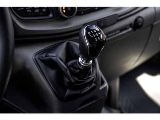 Ford Transit Custom 280 TDCI | 130PK | Camera | LED | Apple CarPlay | Navi | Cruise | Airco | PDC | Euro 6 ActivLease financial lease