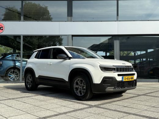 Jeep Avenger Aut. Longitude 54kWh | Navi | Carplay | Stoelverwarming | ActivLease financial lease