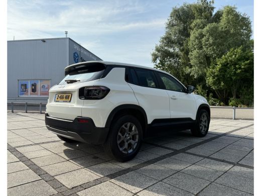 Jeep Avenger Aut. Longitude 54kWh | Navi | Carplay | Stoelverwarming | ActivLease financial lease