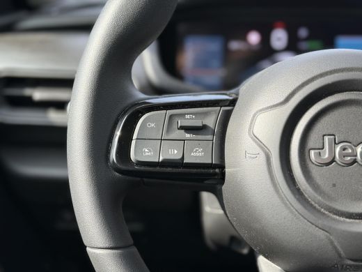 Jeep Avenger Aut. Longitude 54kWh | Navi | Carplay | Stoelverwarming | ActivLease financial lease